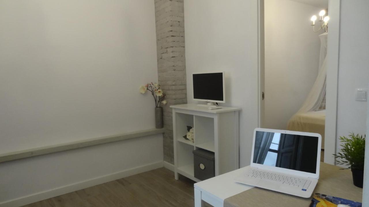 Suites By Eric Olsan Valencia Exterior foto