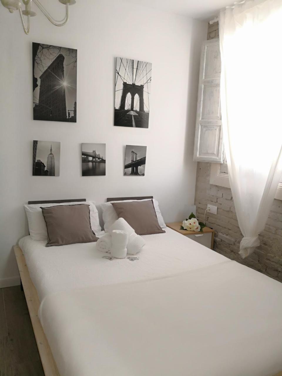 Suites By Eric Olsan Valencia Exterior foto